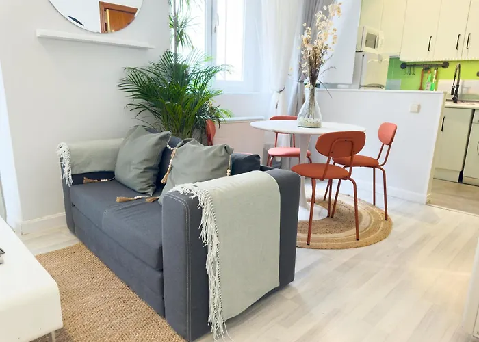 DISFRUTA del Barrio de las Letras Tu segundo hogar en Madrid
